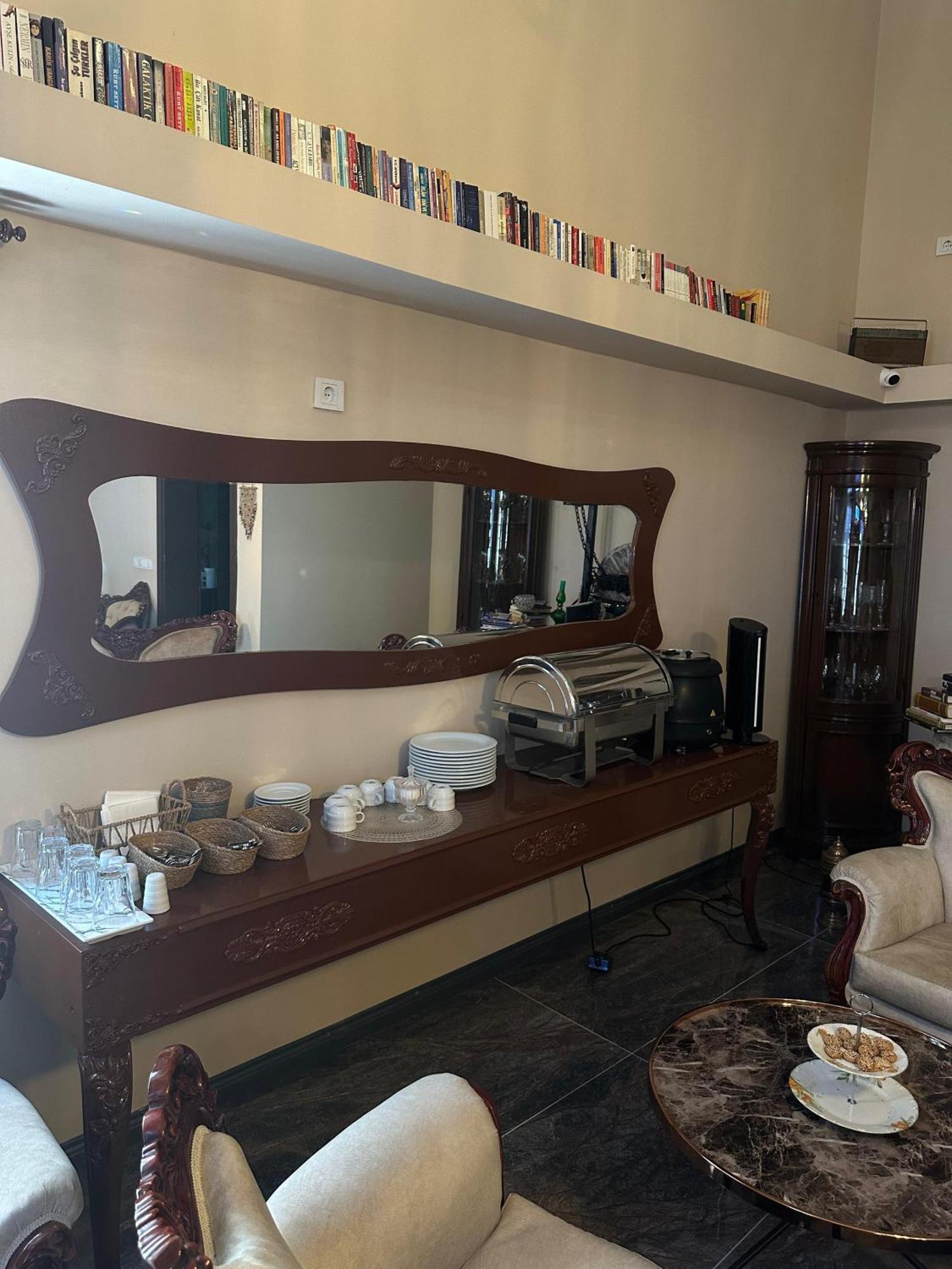 Loost Town Inn Hotel Antalya Kültér fotó