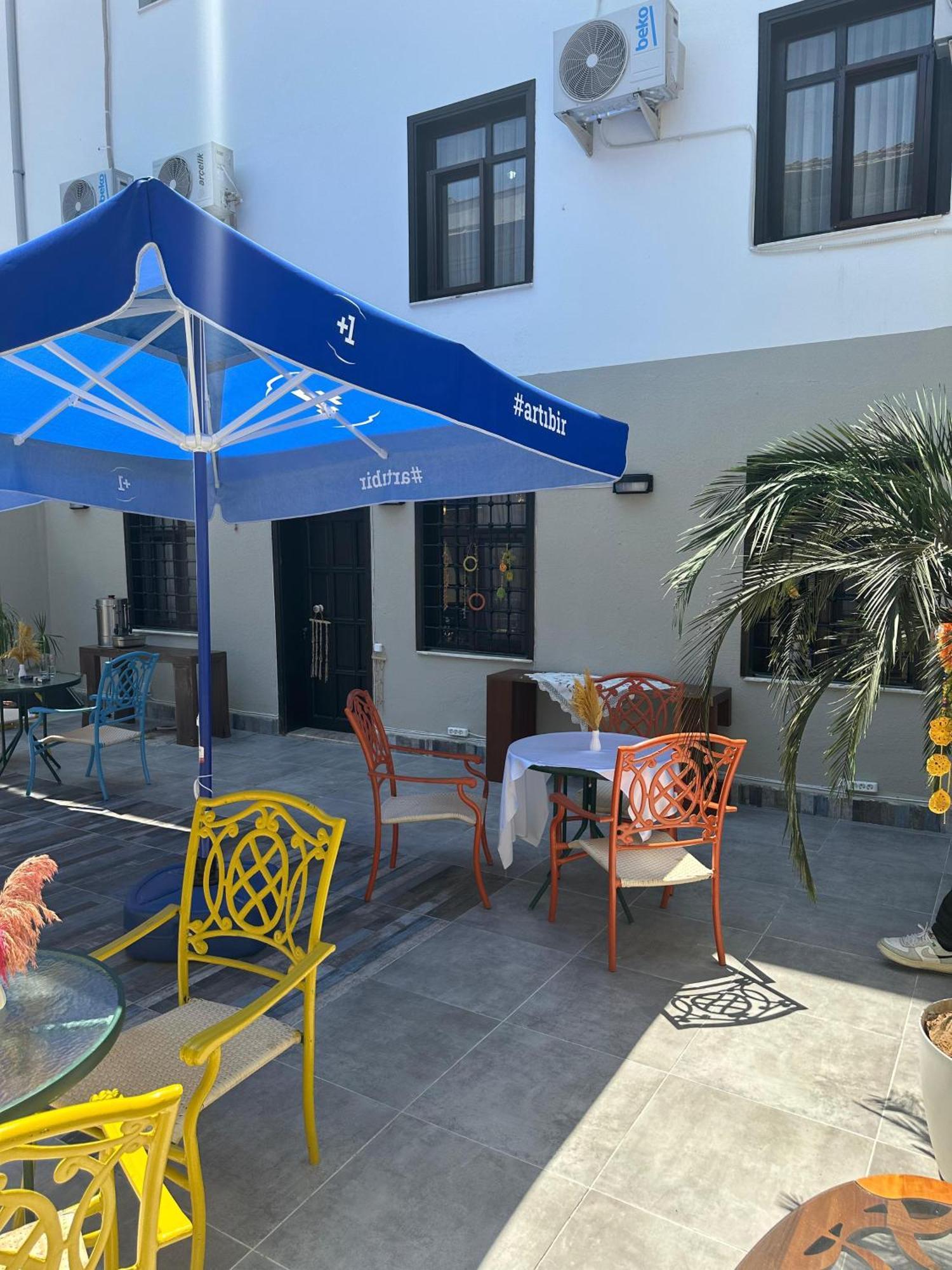 Loost Town Inn Hotel Antalya Kültér fotó