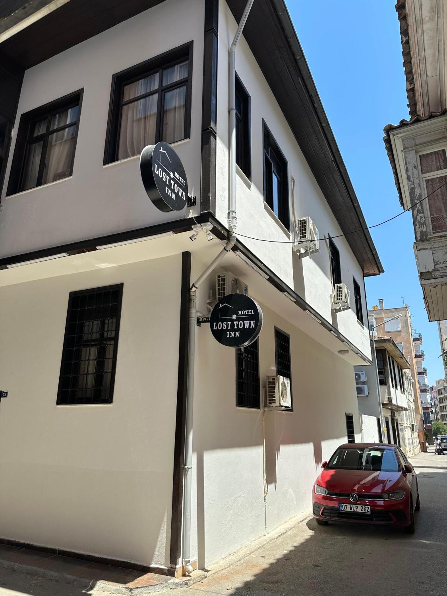 Loost Town Inn Hotel Antalya Kültér fotó